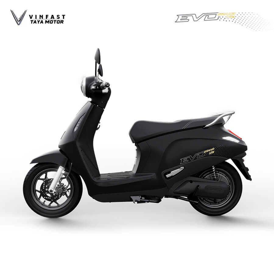 evo-grand-lite-đen-bóng-3